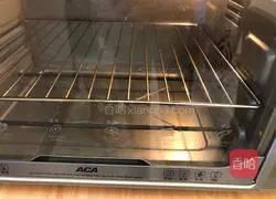 Illustration of how to make purple sweet potato bread 19