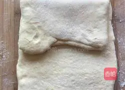 Illustration of how to make Danish hand-shredded bread 14