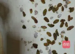 Illustration of how to make Russian bread 7