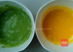 Illustration of how to make colorful bread slices 4