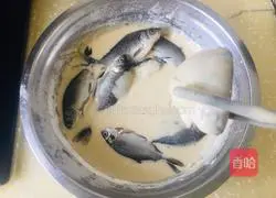 Illustration of braised crucian carp 3