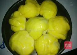 Illustration of how to make breakfast bread 8