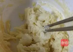 Illustration of how to make butter buns 4