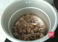 Illustration of how to make braised beef brisket 4