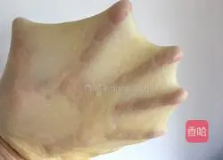 Illustration of how to make light butter bread 4