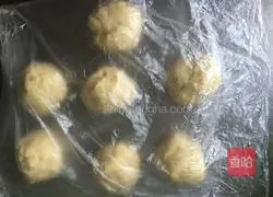 Rose bread recipe illustration 6