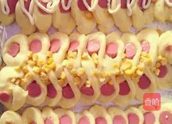 Illustration of how to make ham cornbread 8