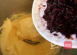 Illustration of how to make purple rice bread 6