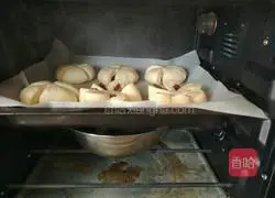 Illustration of making bean paste bread 12