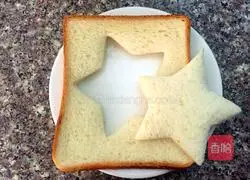 Fried toast Illustration of how to make eggs 4