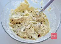 Cranberry Muffin Cake Recipe Illustration 9