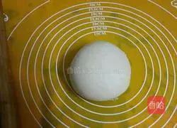 Illustration of how to make hand-shredded bread 2