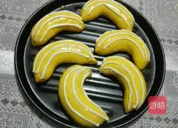 Illustration of how to make fake banana bread 10