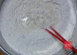 Illustration of how to make red bean rolls 4