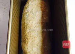 Illustration of how to make whole wheat bread 6