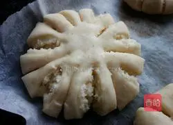 Coconut Whole Wheat Bun Recipe Illustration 8