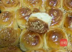 Honey Bun Recipe Illustration 13