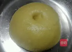 Illustration of how to make cream cheese buns 2