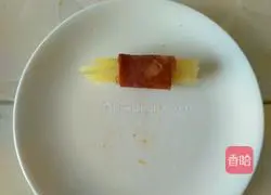 Illustration of how to make bacon and potato rolls 8