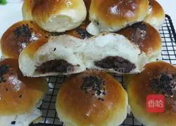 Illustration of how to make bean paste buns 16