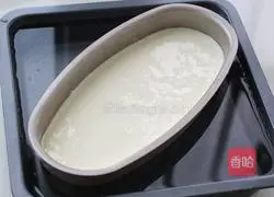 Illustration of how to make oil-free yogurt cake 8