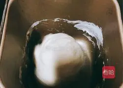 Bread Illustration of how to make machine version of lard bread 2