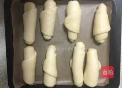 Illustration of how to make green onion cheese bread 7