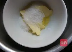 Coconut Bread Recipe Illustration 2