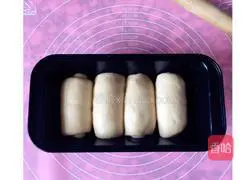 Illustration of how to make medium-sized large bread 13