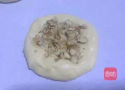 Illustration of how to make paper cup cheese bread 6