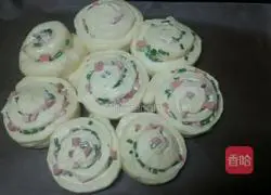 Illustration of how to make ham and chive pattern bread 12