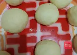 Illustration of how to make jam buns 7