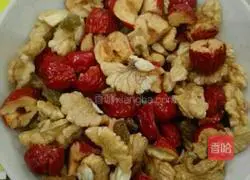 Illustration of how to make nut bread 2