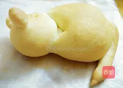 Illustration of how to make kitten bread 6