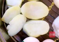 Illustration of how to make mashed potato salad (Japanese style) 2