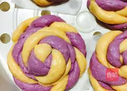 Illustration of how to make lollipop bread 9