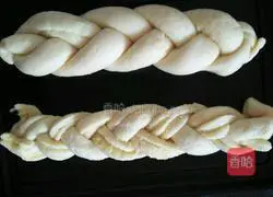 Coconut Braided Bread (Corn Oil Version) Recipe Illustration 5