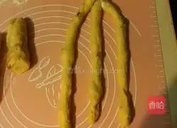 Spring Wreath Bread Recipe Illustration 11