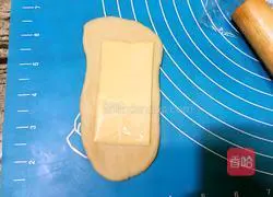 Cheese Bread Recipe Illustration 11