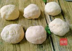  Illustration of how to make garland bread 5