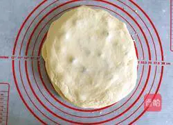 Cranberry Coconut Hand-Shredded Bread Illustration 12