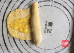 Honey Bun Recipe Illustration 8