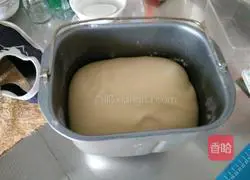 Illustration of how to make butter almond bread 3