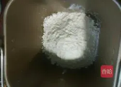 Illustration of how to make red bean toast bread 1