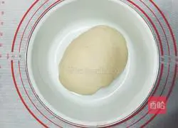 Coconut Bread Recipe Illustration 3