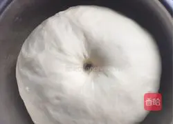 Illustration of how to make braided bread 1