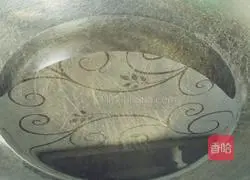 Illustration of how to make breaded shrimps 8