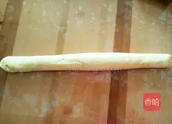 Cinnamon Illustration of making bread rolls 7