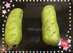 Illustration of how to make matcha mochi bread 11