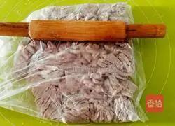 Illustration of homemade meat floss 4